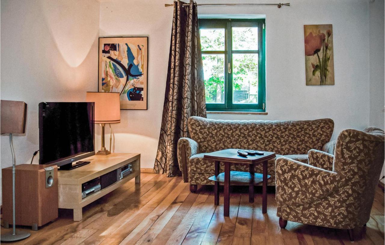 3 Bedroom Stunning Home In Wolin Jarzebowo Екстер'єр фото